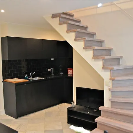 Traditional Modern Centre *